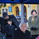 Az apostoli kettős kereszt utat mutat