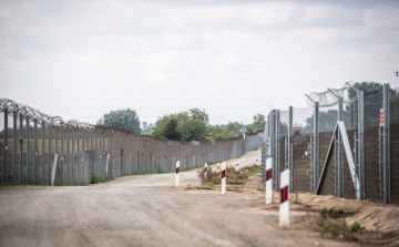 Több mint hétszáz határsértő ellen intézkedtek a hétvégén