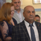 Városi kitüntetésben részesültek kimagasló munkát végző példaképeink