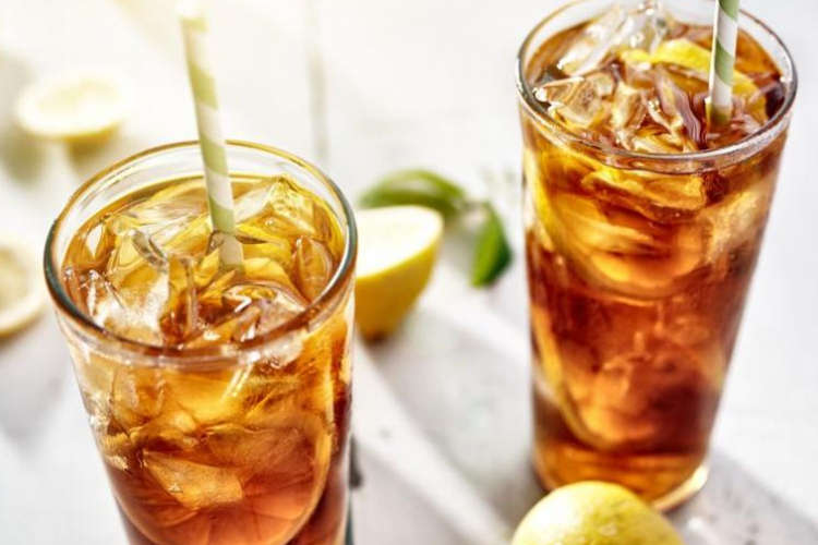 Hogyan segít a (jeges)tea a fogyásban?