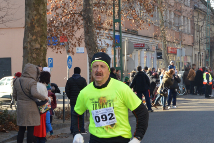 Rengetegen indultak az év utolsó futóversenyén