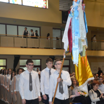 Szalagavató ünnepséget tartott a Constantinum Intézmény