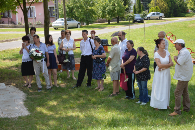 Aki meghal az fölébred az örök életre…