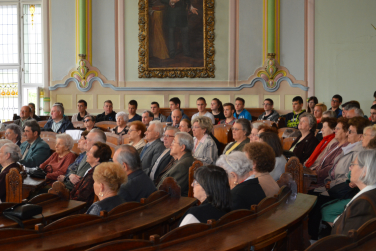 Békefa ültetéssel koronázták meg az eseményt