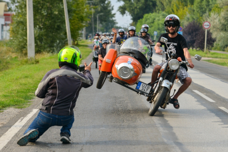 VI. Nemzetközi Oldalkocsis Találkozó és Oldalkocsis Cross Kiskunfélegyháza