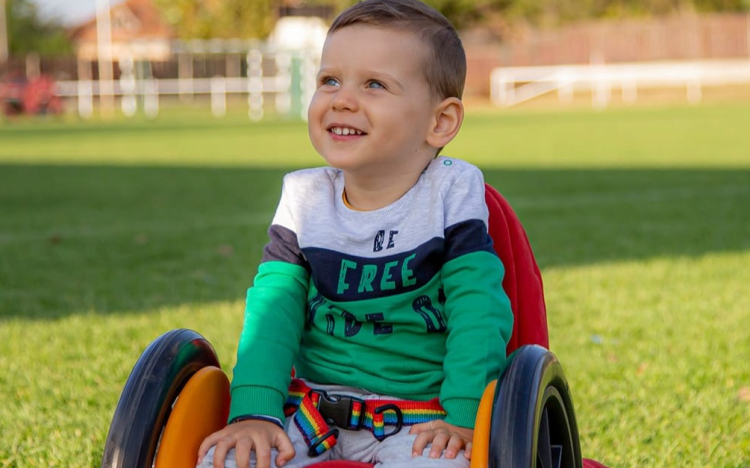 Pár héten belül elkezdődhet Levente gyógykezelése