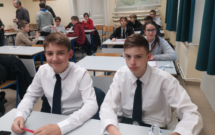 Szép eredmények az informatika versenyen