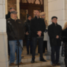 Lobog már az öröm lángja is