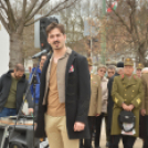 Élő kokárdát alkottak Félegyháza végzős diákjai a városközpontban