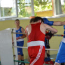 Záporoztak az ütések