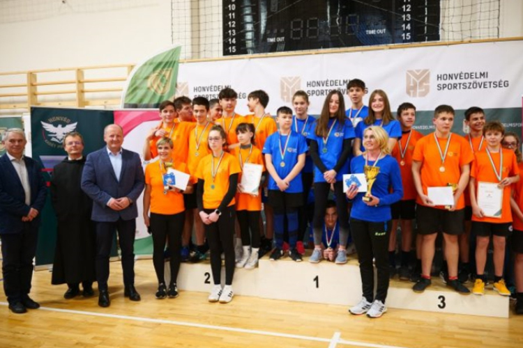 Bátrak ligája Félegyházán is