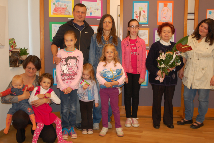 137 dokumentum elolvasásával Rozika néni az év olvasója