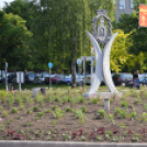 Új térplasztika ékesíti Félegyháza északi kapuját