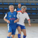 Veteránok rúgják a bőrt a Kész Arénában