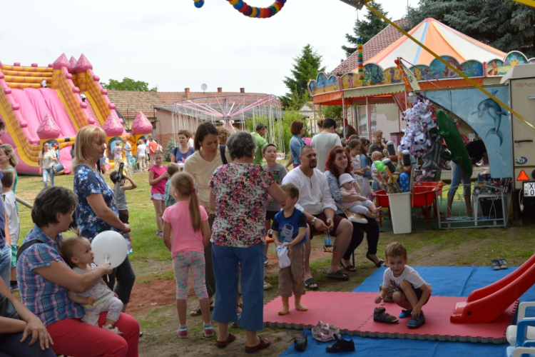 Hamarosan Tréfás Békás Forgatag!