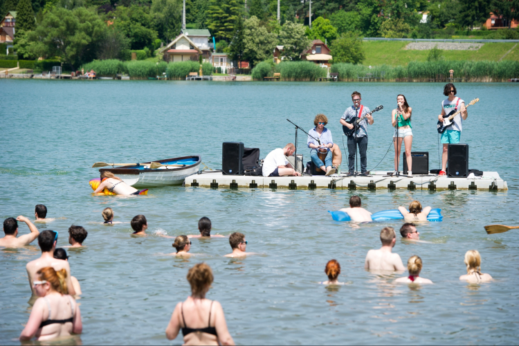Féláron vonatozhatunk az orfűi fesztiválra