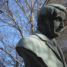 A Daru utcai mellszobor koszorúzásával folytatódott a Móra Emléknapok