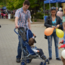 Derűre ború, borúra derű