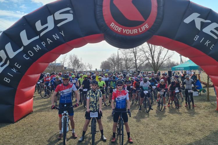 Családok, futók, bringások – mindenkit vár a Tour de Puszta