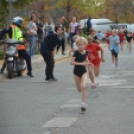 Általános iskolásoknak rendeztek futóversenyt a lakótelepen