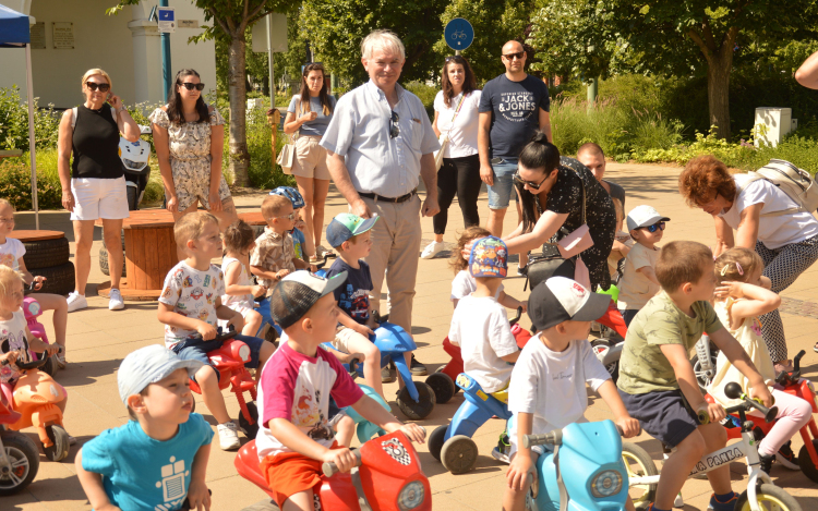 Nyárindító élményekben bővelkedett a Tréfás-Békás Forgatag