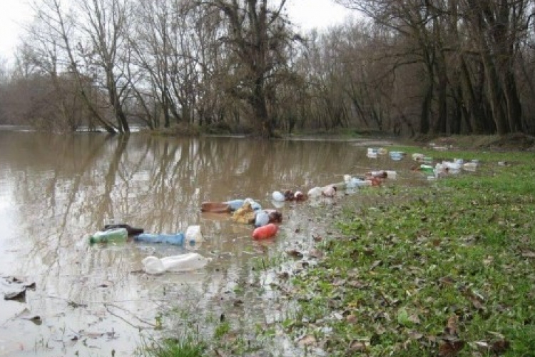 Mikroműanyag van a magyar folyókban