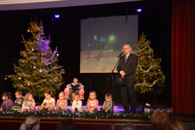 Karácsonyi Ünnepségre várják a nagycsaládosokat