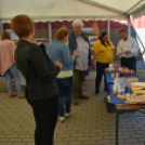 Szomszédoló Móricgáton