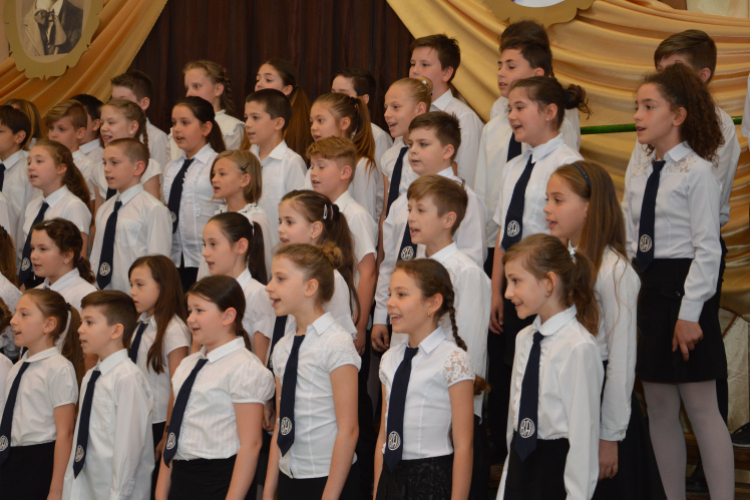 Kórustalálkozónak adott otthont a Batthyány Iskola
