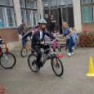 Kerékpárokat adományoztak a Göllesz Iskolának