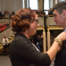 A Mezgé közel 140 végzős diákja büszke a kék szalagra