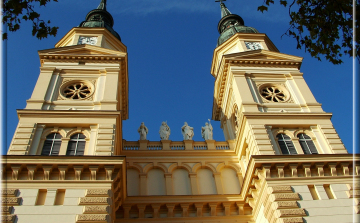 Hírek a Szent István Templomból