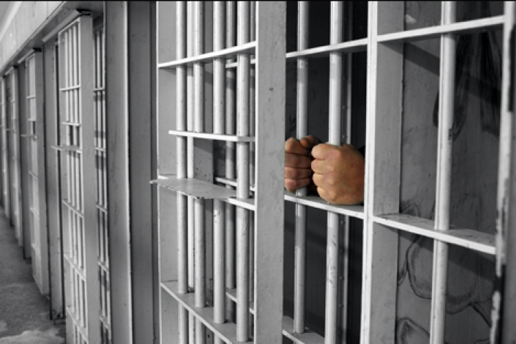 Öt városban is épülhet börtön