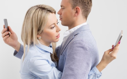 Applikáció segít az okostelefon-függőségen