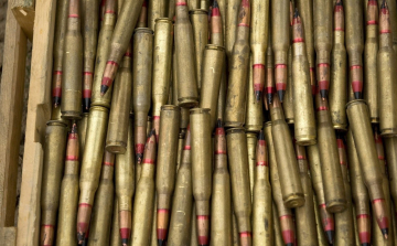  Indul a lőszergyártás Magyarországon