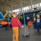 Ruhabörzével egybekötött családi délelőttöt tartottak a Sportcsarnokban