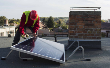 26 félegyházi középületre kerül napelem