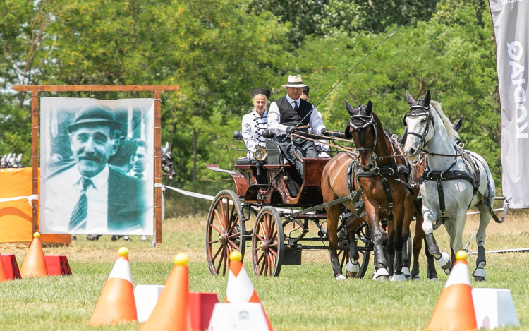 Abonyi Imre tiszteletére versenyeznek a hajtók Bugacon