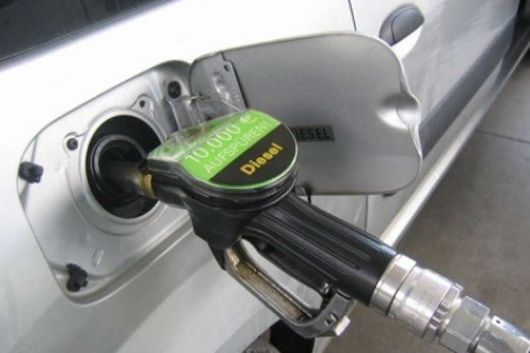 Csökken a dízel ára, a benziné nem