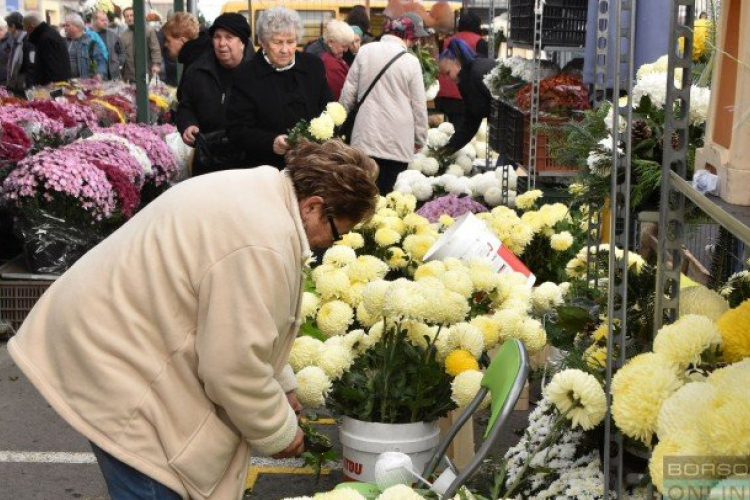 Halottak napi virágvásár