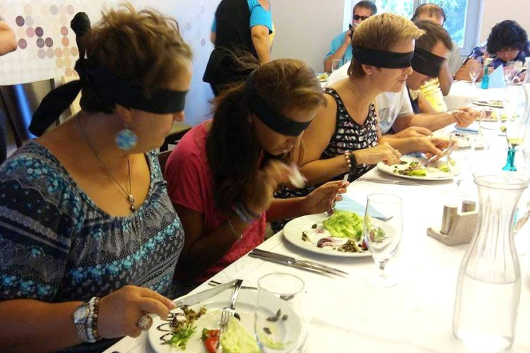 Láthatatlan vacsora