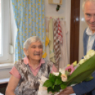 90 évesen is buzog még Veronka néniben a munka szeretete