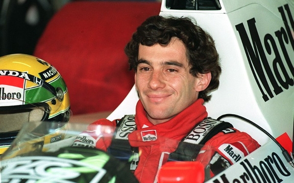 Ma lenne 54 éves az F1 legendája, Senna! - VIDEÓ