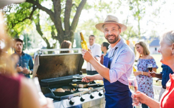 Itt a magyarázat, hogy miért hízunk nyáron