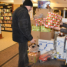 A könyvtári gyűjtéssel boldogabbá tették a rászorulók karácsonyát
