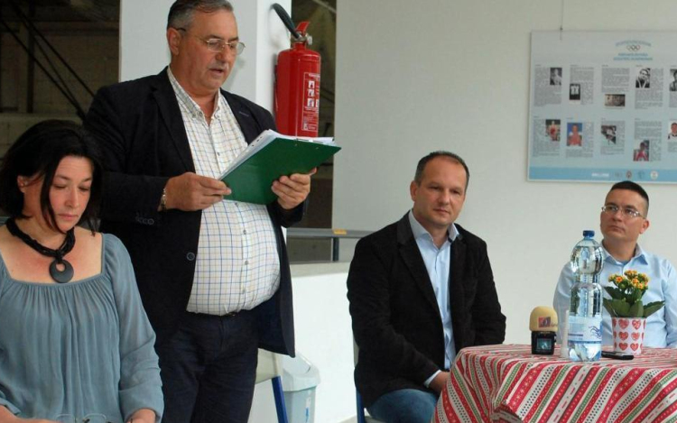 Képcsarnokkal tisztelegnek a félegyházi olimpikonok előtt