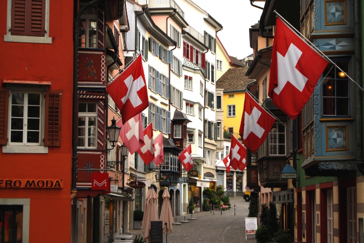 Svájcba a legjobb kiköltözni