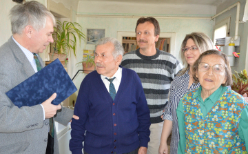 Ami nekünk történelem, az Sanyi bácsinak a gyerekkora