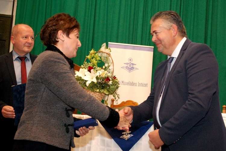Szász János, Petőfiszállás polgármestere  kitüntető díjat vehetett át