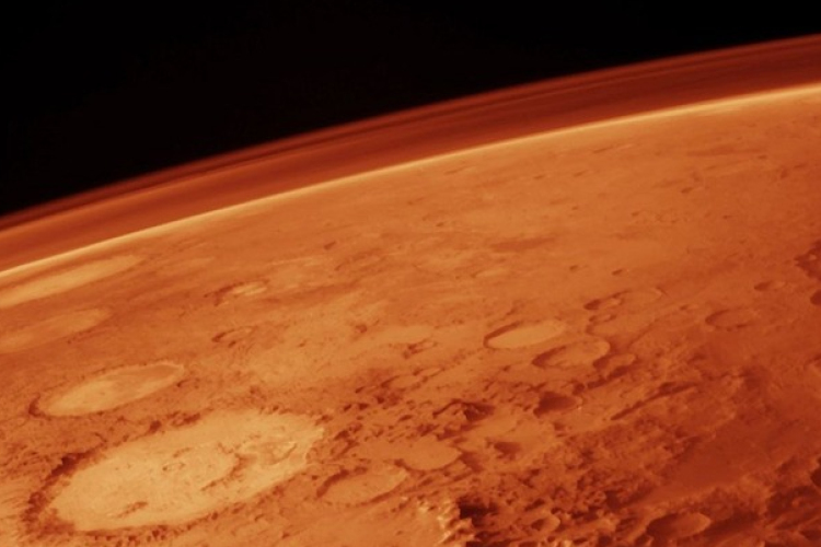 Egymillió embert juttatna el a Marsra Elon Musk